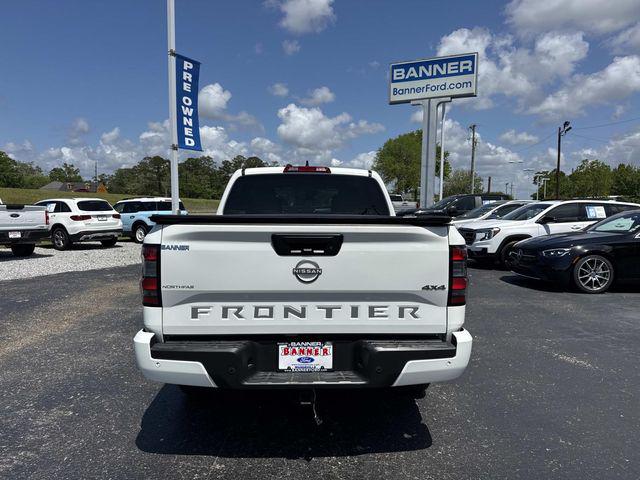 2025 Nissan Frontier Crew Cab SV 4x4