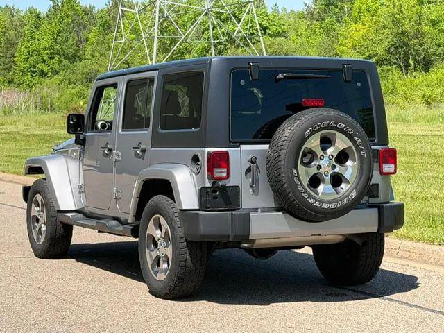 2016 Jeep Wrangler Unlimited Sahara