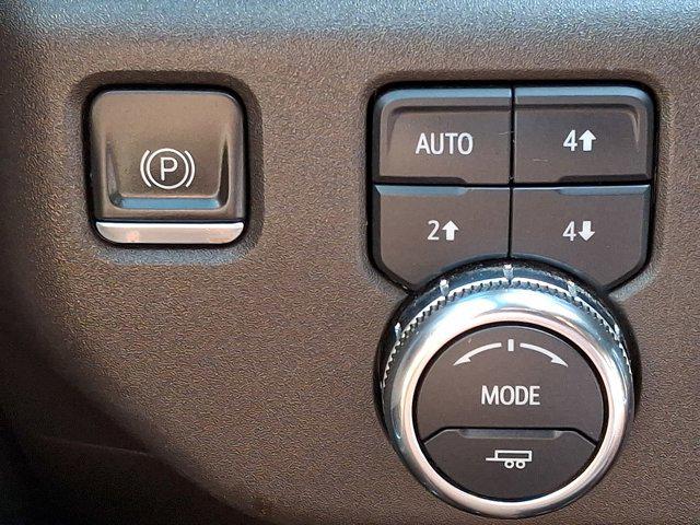 2023 GMC Sierra 1500 4WD Crew Cab Short Box SLT