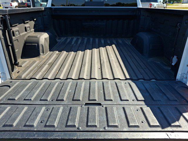 2023 GMC Sierra 1500 4WD Crew Cab Short Box SLT