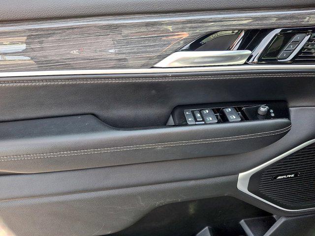2022 Jeep Wagoneer Series III 4x4