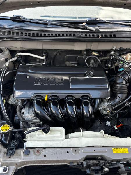 2004 Toyota Corolla LE