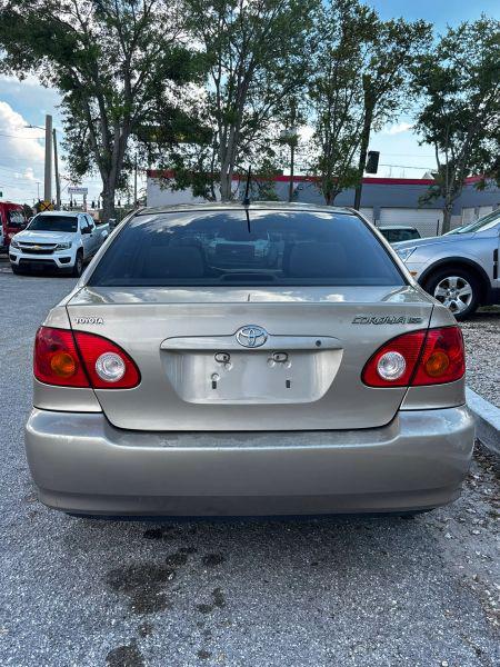 2004 Toyota Corolla LE