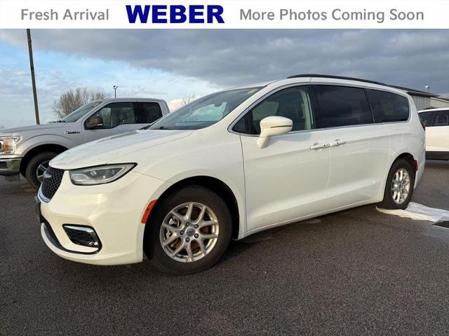 2022 Chrysler Pacifica Touring L for sale in Granite City, IL