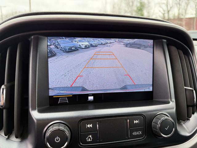 2022 GMC Canyon 4WD Crew Cab Short Box AT4 - Leather