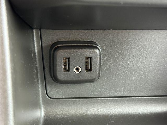 2022 GMC Canyon 4WD Crew Cab Short Box AT4 - Leather