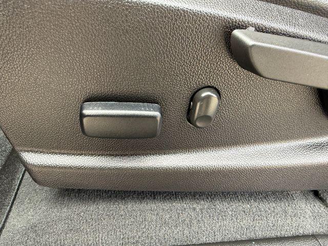 2022 GMC Canyon 4WD Crew Cab Short Box AT4 - Leather