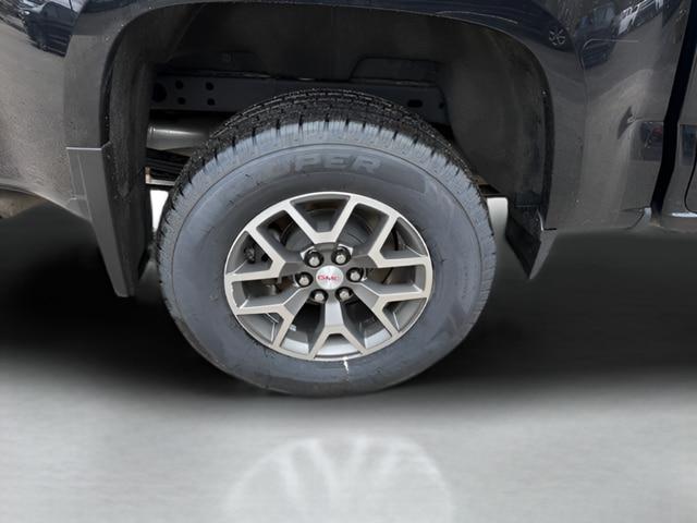 2022 GMC Canyon 4WD Crew Cab Short Box AT4 - Leather