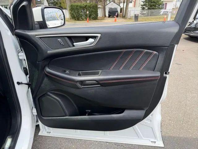 2022 Ford Edge ST-Line