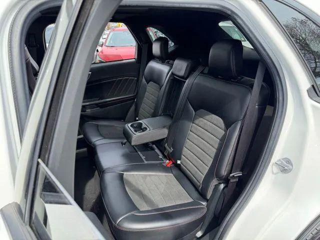 2022 Ford Edge ST-Line