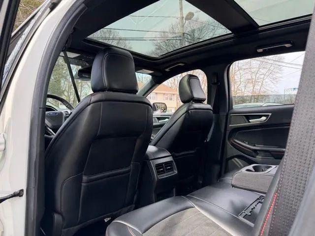 2022 Ford Edge ST-Line