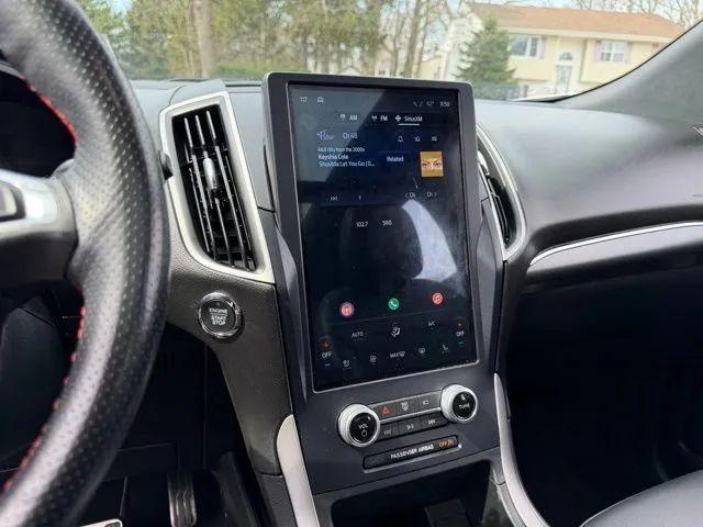 2022 Ford Edge ST-Line