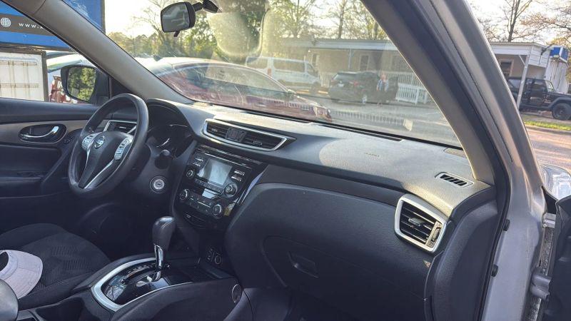 2015 Nissan Rogue S