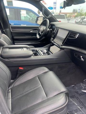 2024 Jeep Grand Wagoneer L Series II 4x4