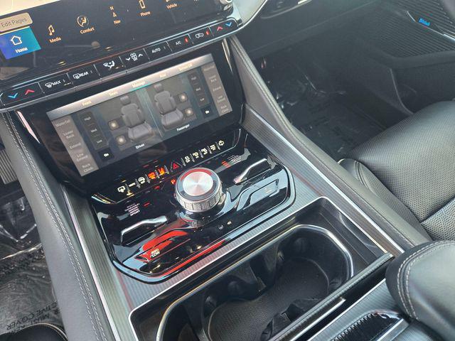 2024 Jeep Grand Wagoneer L Series II 4x4