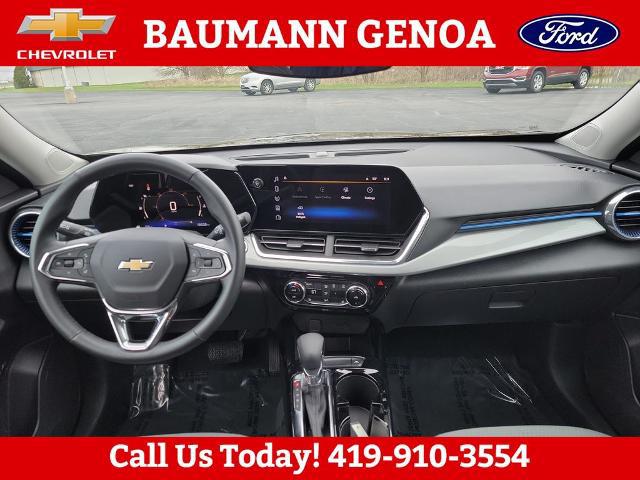 2025 Chevrolet Trax FWD LT
