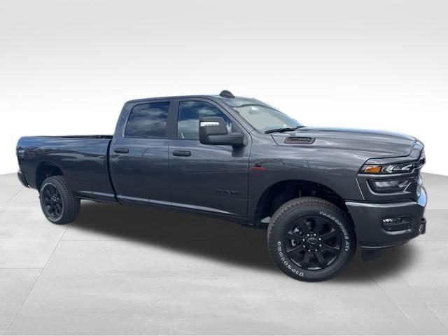 2025 RAM 2500 RAM 2500 BIG HORN CREW CAB 4X4 8 BOX