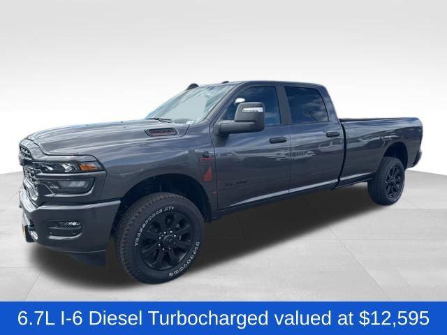 2025 RAM 2500 RAM 2500 BIG HORN CREW CAB 4X4 8 BOX