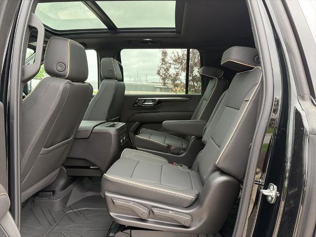 2026 Chevrolet Suburban Premier, 4WD