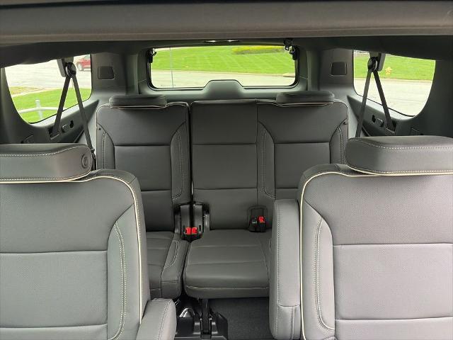 2026 Chevrolet Suburban Premier, 4WD