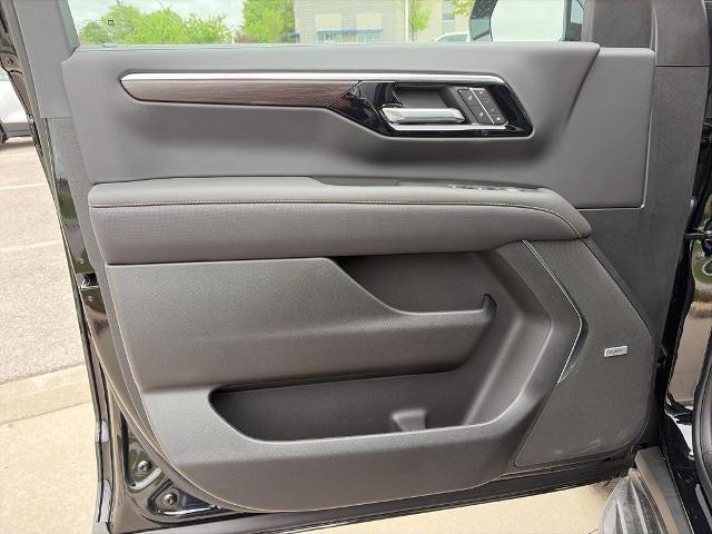 2026 Chevrolet Suburban Premier, 4WD