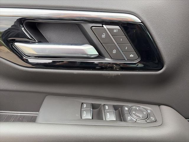 2026 Chevrolet Suburban Premier, 4WD