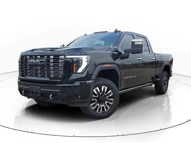 2025 GMC Sierra 2500HD Crew Cab, Standard Bed, Denali Ultimate, 4WD for sale in Lansing, MI