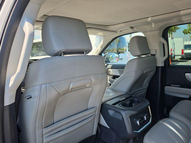 2025 Ford Expedition Active MAX