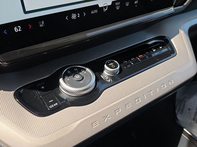 2025 Ford Expedition Active MAX