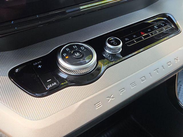 2025 Ford Expedition Active MAX