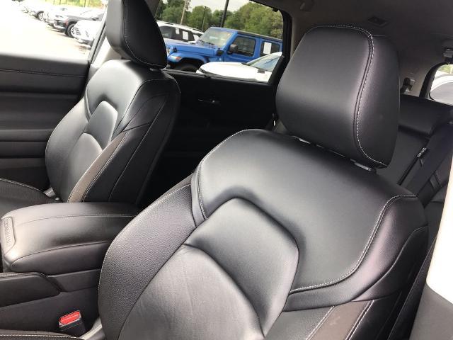 2023 Nissan Pathfinder SL 4WD