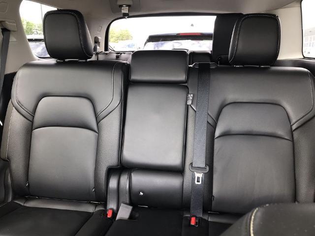 2023 Nissan Pathfinder SL 4WD