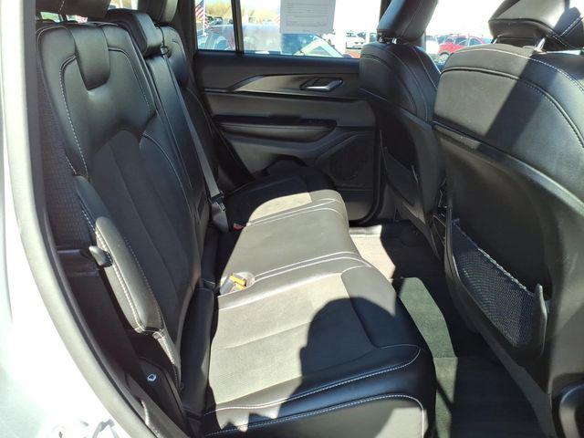 2025 Jeep Grand Cherokee Altitude 4x4