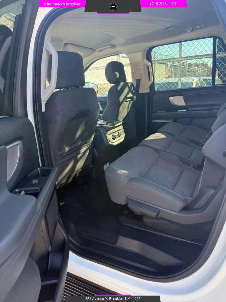 2025 Ford Expedition Active MAX