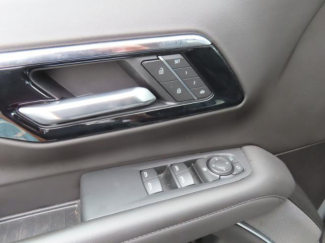 2025 Chevrolet Tahoe 4WD LT