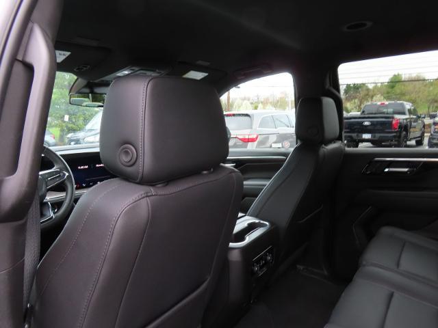 2025 Chevrolet Tahoe 4WD LT