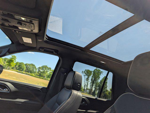 2023 GMC Yukon 4WD SLT