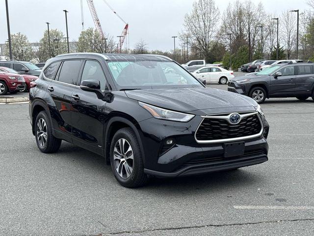 2022 Toyota Highlander Hybrid XLE