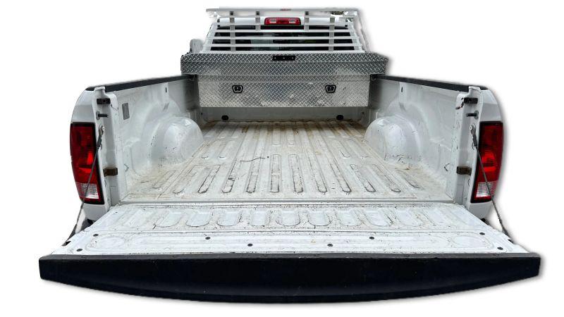 2022 Ram 1500 Classic Tradesman Regular Cab 4x2 8' Box