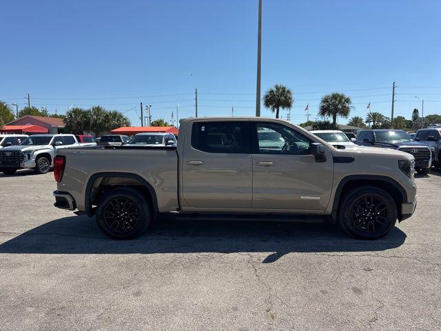 2022 GMC Sierra 1500 4WD Crew Cab Short Box Elevation