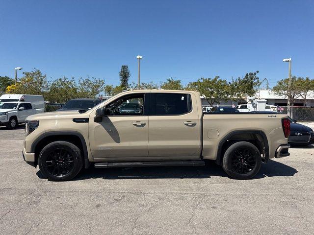2022 GMC Sierra 1500 4WD Crew Cab Short Box Elevation