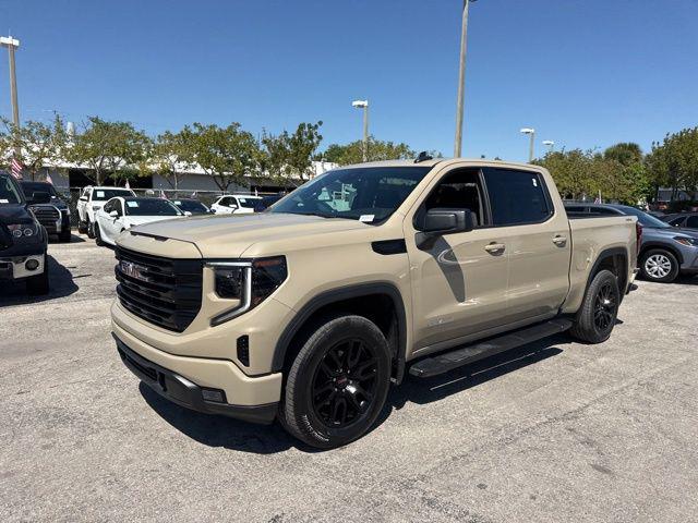 2022 GMC Sierra 1500 4WD Crew Cab Short Box Elevation
