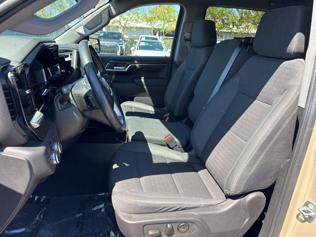 2022 GMC Sierra 1500 4WD Crew Cab Short Box Elevation