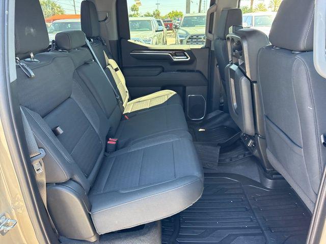 2022 GMC Sierra 1500 4WD Crew Cab Short Box Elevation