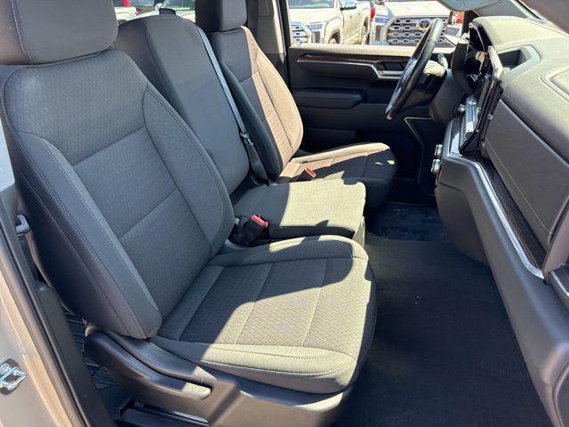 2022 GMC Sierra 1500 4WD Crew Cab Short Box Elevation