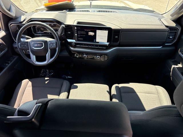 2022 GMC Sierra 1500 4WD Crew Cab Short Box Elevation