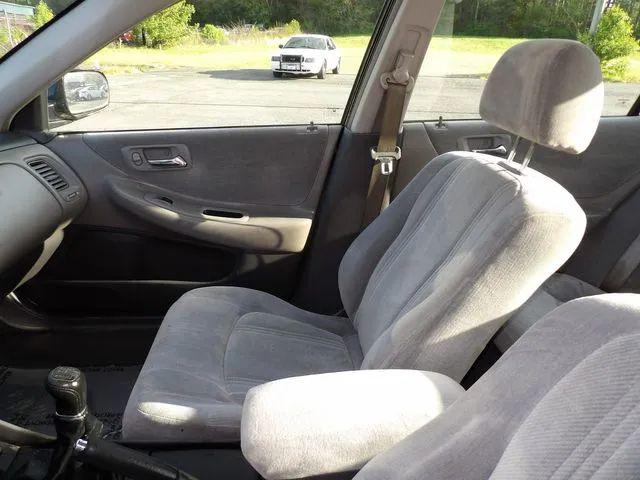 2000 Honda Accord 2.3 LX