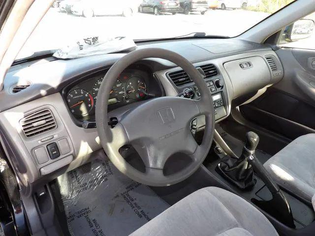 2000 Honda Accord 2.3 LX