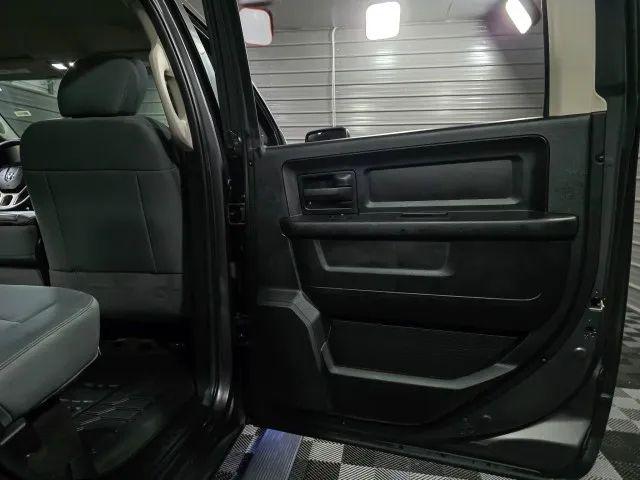 2017 Ram 1500 Tradesman Crew Cab 4x4 6'4" Box