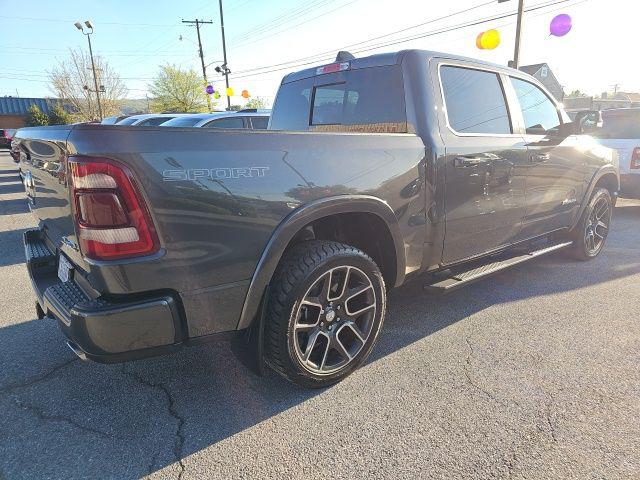 2020 RAM 1500 Laramie Crew Cab 4x4 57 Box